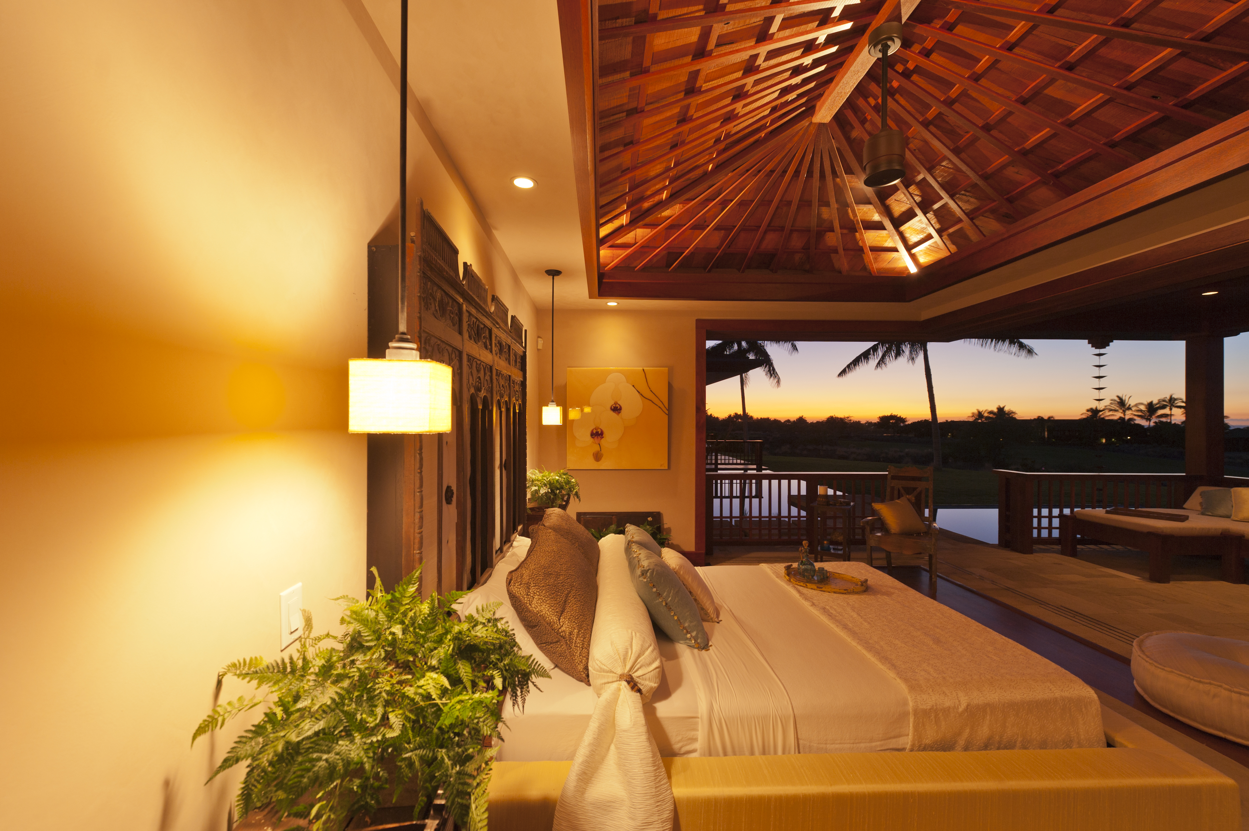22 Amazing Hawaiian Home Decor Items to Bring Paradise to You - Borders &  Bucket Lists