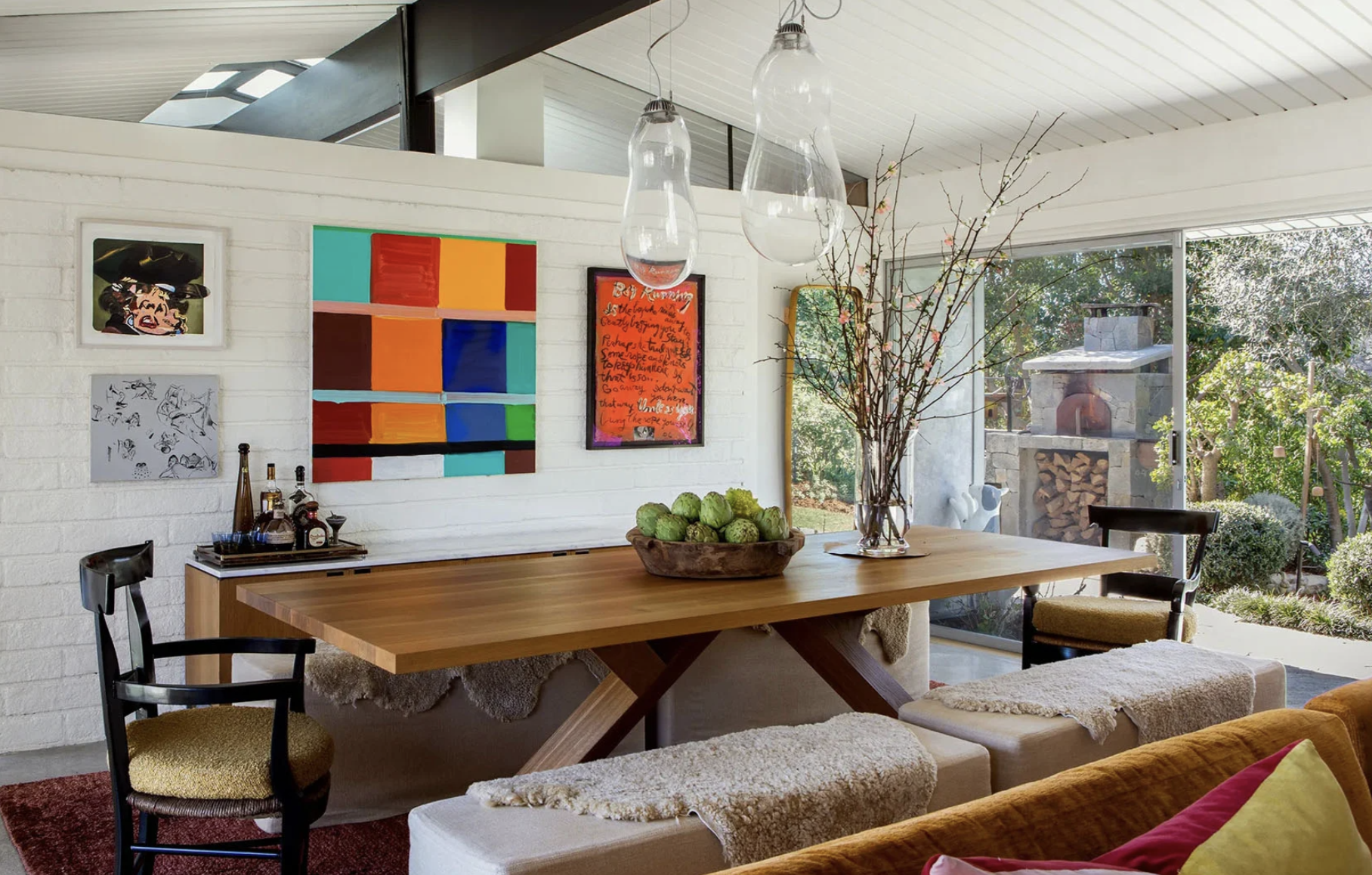 Add Mid-Century Modern Interior Design to Your Home with These Colors